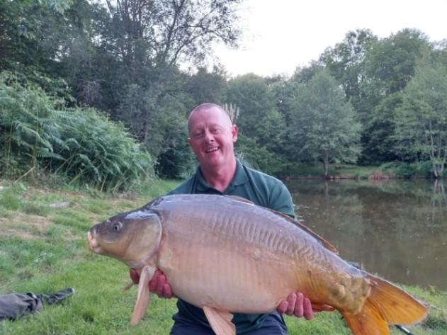 Lac Lucie – Carp France Fisheries Image