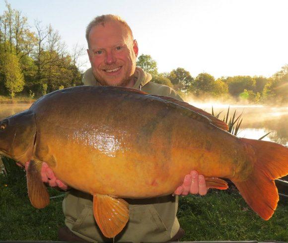 Lac Lucie – Carp France Fisheries Image