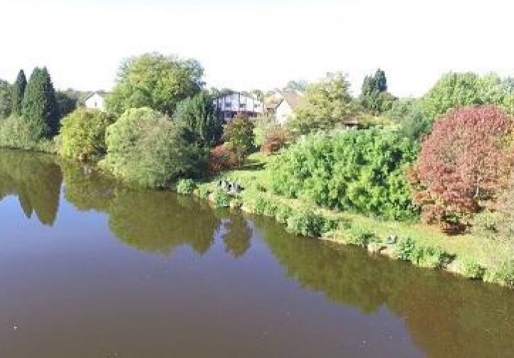 Dream Catchers Lake France Family Friendly Carp Holiday