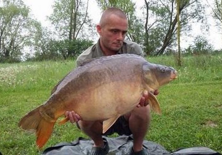 lac-baleine-france-carp-lakes-near-calais-dream-carp-holidays