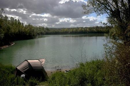 carp lakes in northern France