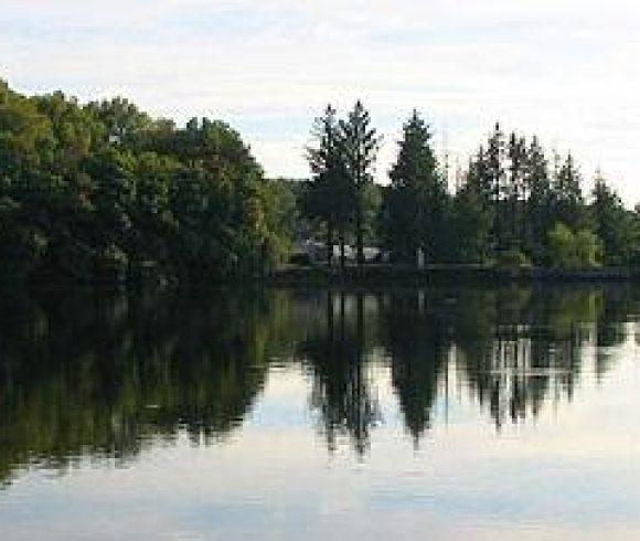 Lake Heritage Image