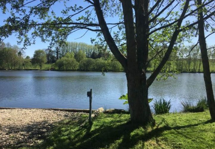 Etang Marolles Main Lake - Dream Carp Holidays