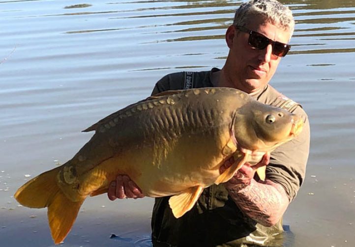 martins-lakes-specimen-lake-dream-carp-holidays