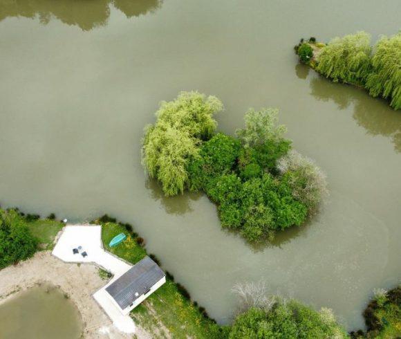 Camalo Lake Image