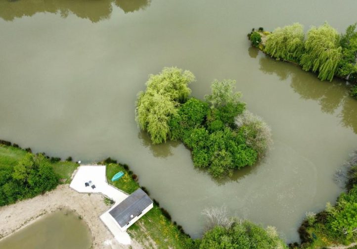 Camalo Lake Image