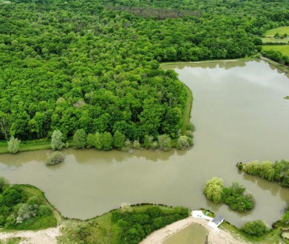 Camalo Lake Image