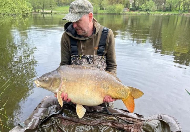 Blue Dart Carp Fishery Image