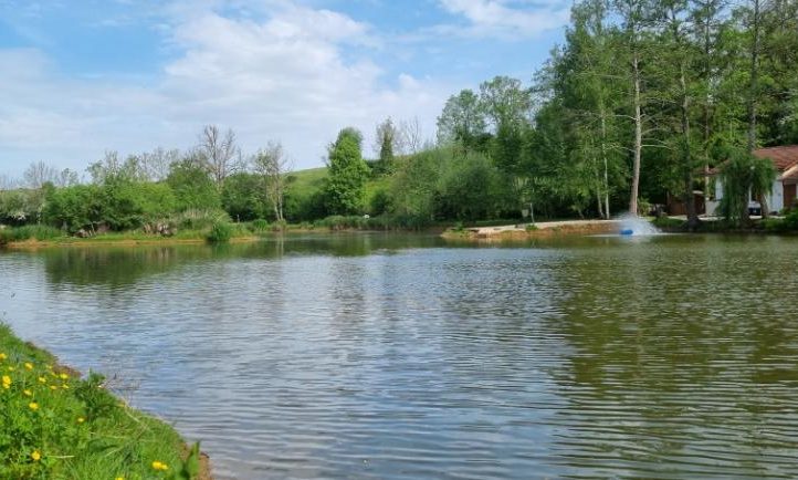 Hill House Lake Image