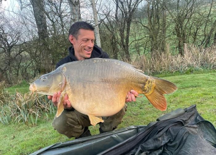 Hill House Lake Image