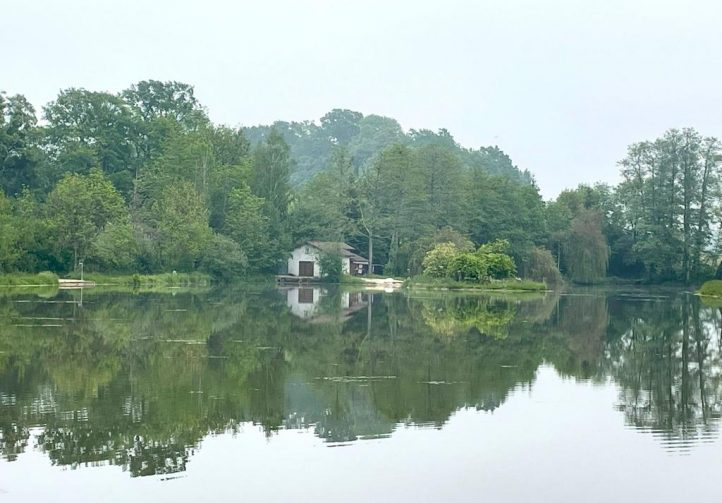 Hill House Lake Image