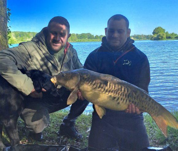 Wild Carp Fishing – River Vienne and Public Lakes Image