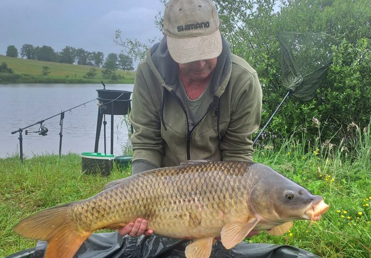 Wild Carp Fishing – River Vienne and Public Lakes Image