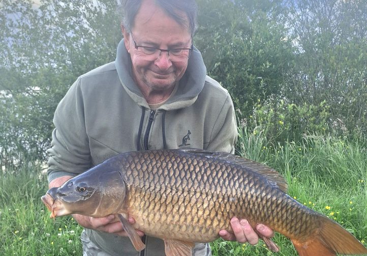Wild Carp Fishing – River Vienne and Public Lakes Image