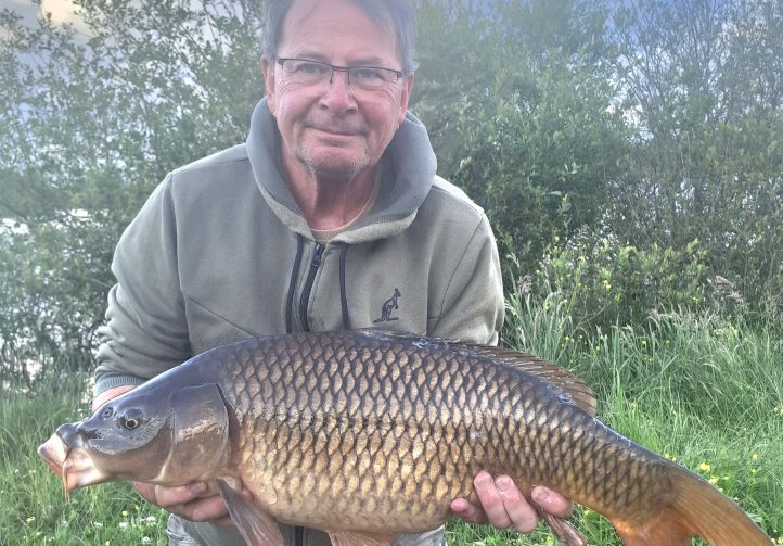 Wild Carp Fishing – River Vienne and Public Lakes Image