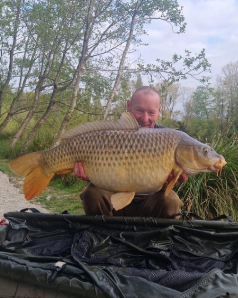 Etang Les Burons – 20 April, 2024