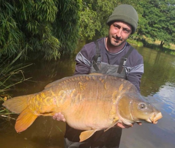 Blue Dart Carp Fishery – 13 July, 2024