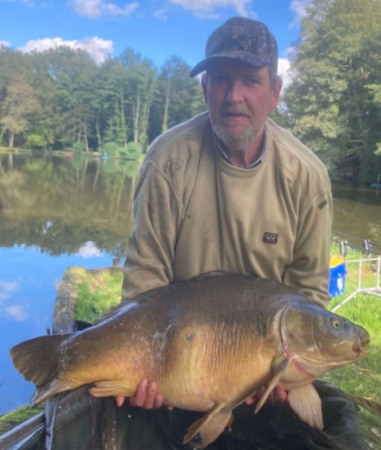 Kingfisher Lake – Carp France – 28 September, 2024