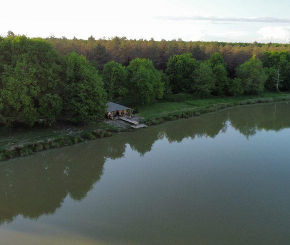 The Cottage Lake Image