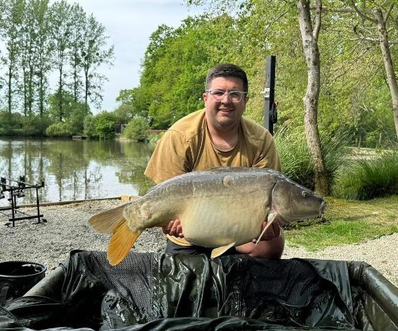 Etang Les Burons Image