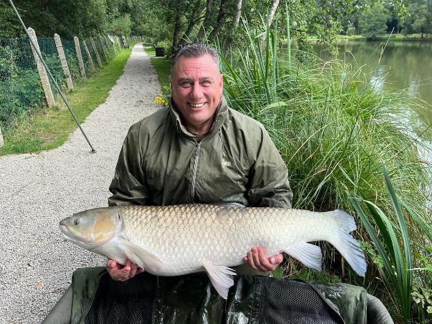 Etang Les Burons Image