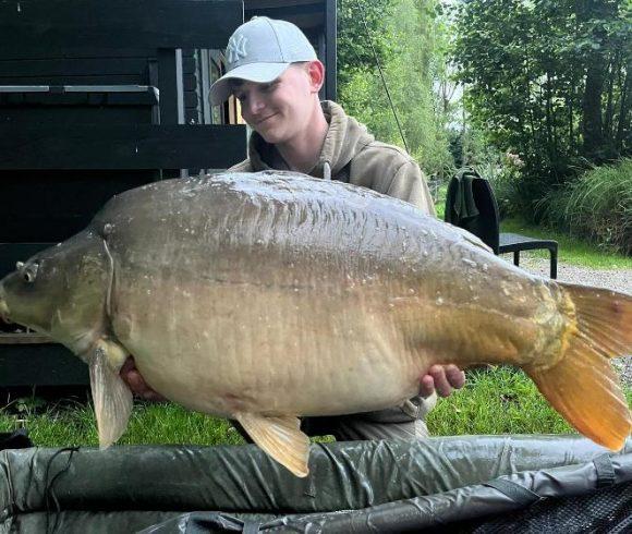 Etang Les Burons Image