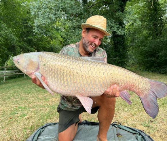 Villereal Carp Fishery Image