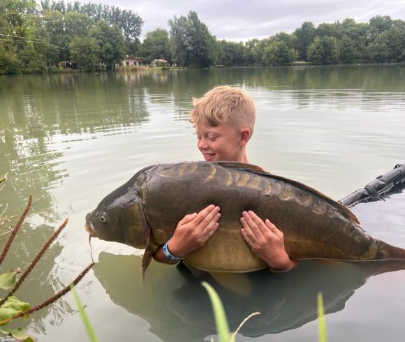 Villereal Carp Fishery Image