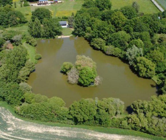 Oak View Lake Image