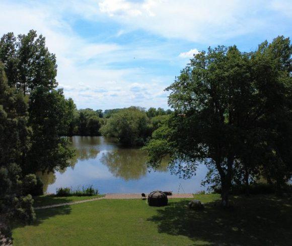 Oak View Lake Image
