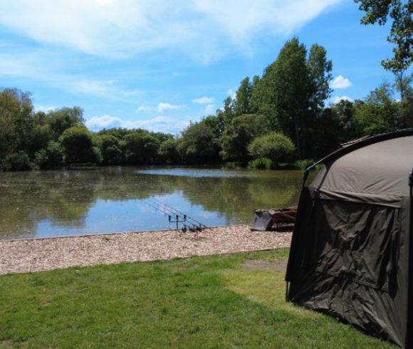 Oak View Lake Image