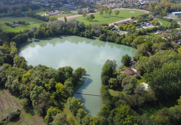 Villereal Carp Fishery Image