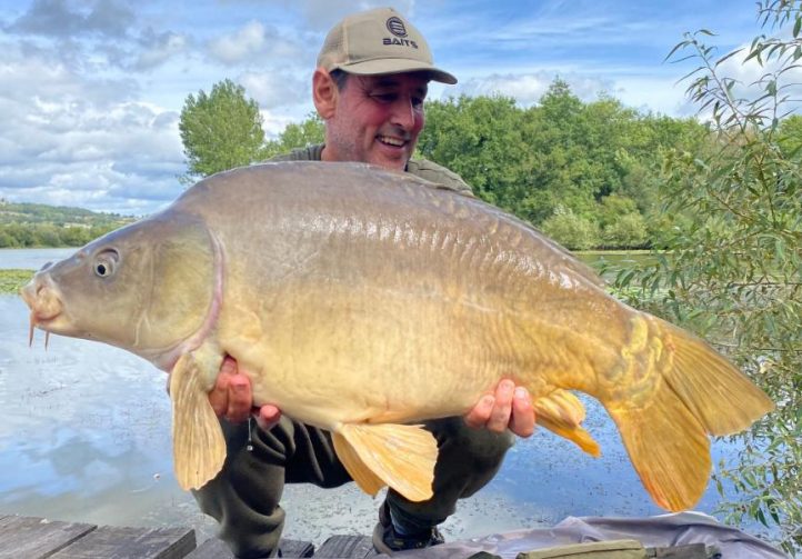 Villereal Carp Fishery Image