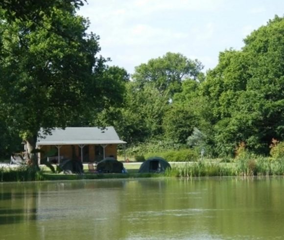 Oak View Lake Image