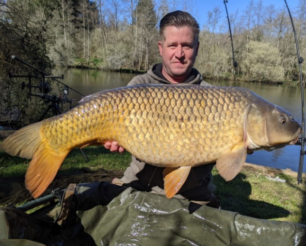 Kingfisher Lake – Carp France – 29 March, 2025