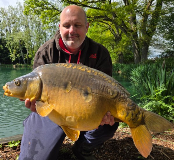 Woody’s Hooked in France – 19 April, 2025