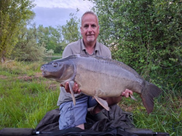 Authentic lake – 26 April, 2025