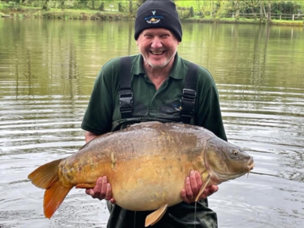 Blue Dart Carp Fishery – 12 April, 2025