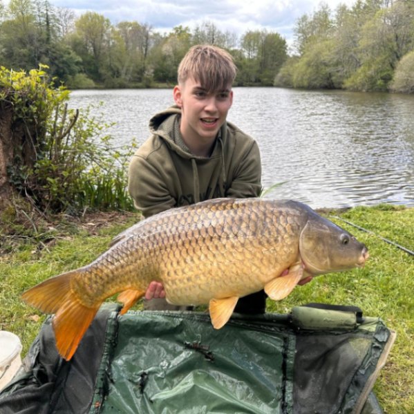 Lac Lucie – Carp France Fisheries – 12 April, 2025