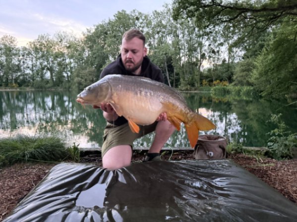 Woody’s Hooked in France – 03 May, 2025
