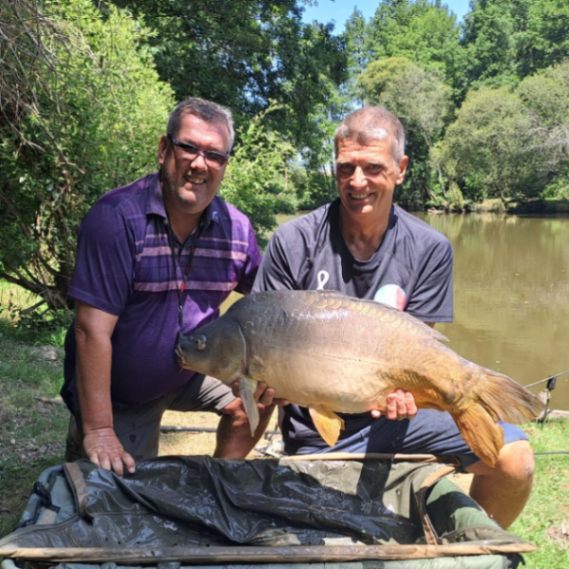 Kingfisher Lake – Carp France – 21 June, 2025