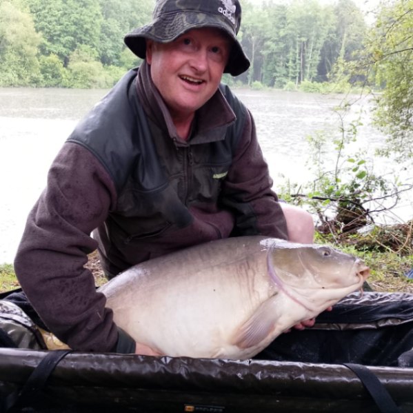Kingfisher Lake – Carp France – 14 June, 2025