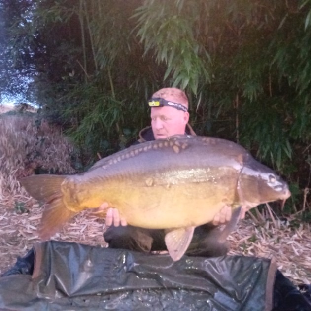 Kingfisher Lake – Carp France: 16-08-2025 to 23-08-2025