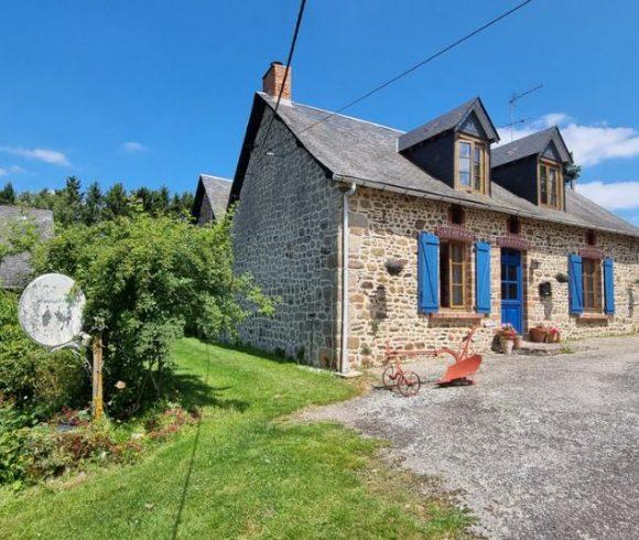 8.5 acre lake in Lassay les Chateaux, Mayenne, Pays-de-la-Loire Image