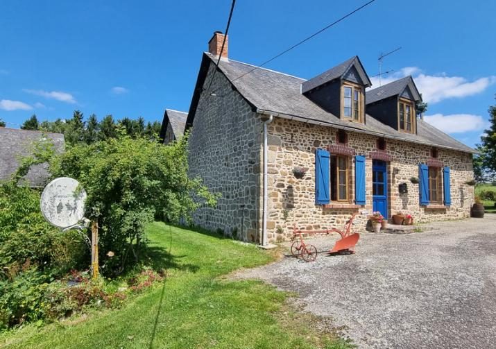 8.5 acre lake in Lassay les Chateaux, Mayenne, Pays-de-la-Loire Image