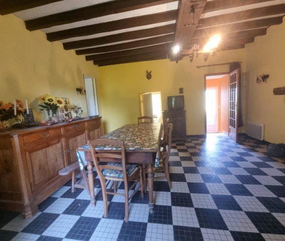 17.5 acre lake with accommodation near Fougères Image