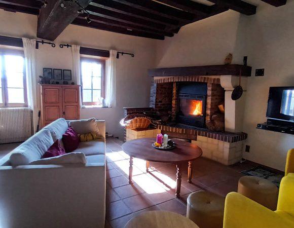 Renovated Longère with Gîte, Carp Fishing Lake and 16 Acres near Le Mans Image