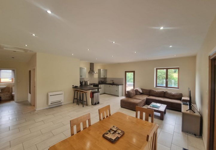 2.5 Acre Lakes in Mayenne with 3 Bed Luxury House Image