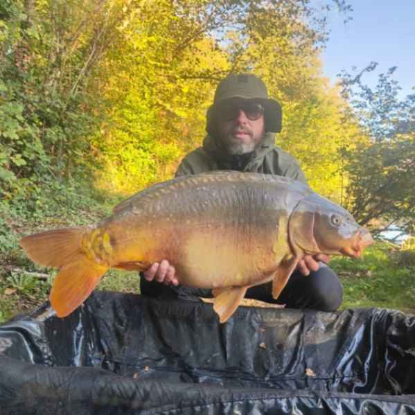 Kingfisher Lake – Carp France – 27 September, 2025