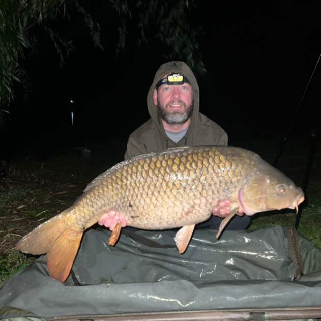 Kingfisher Lake – Carp France – 27 September, 2025